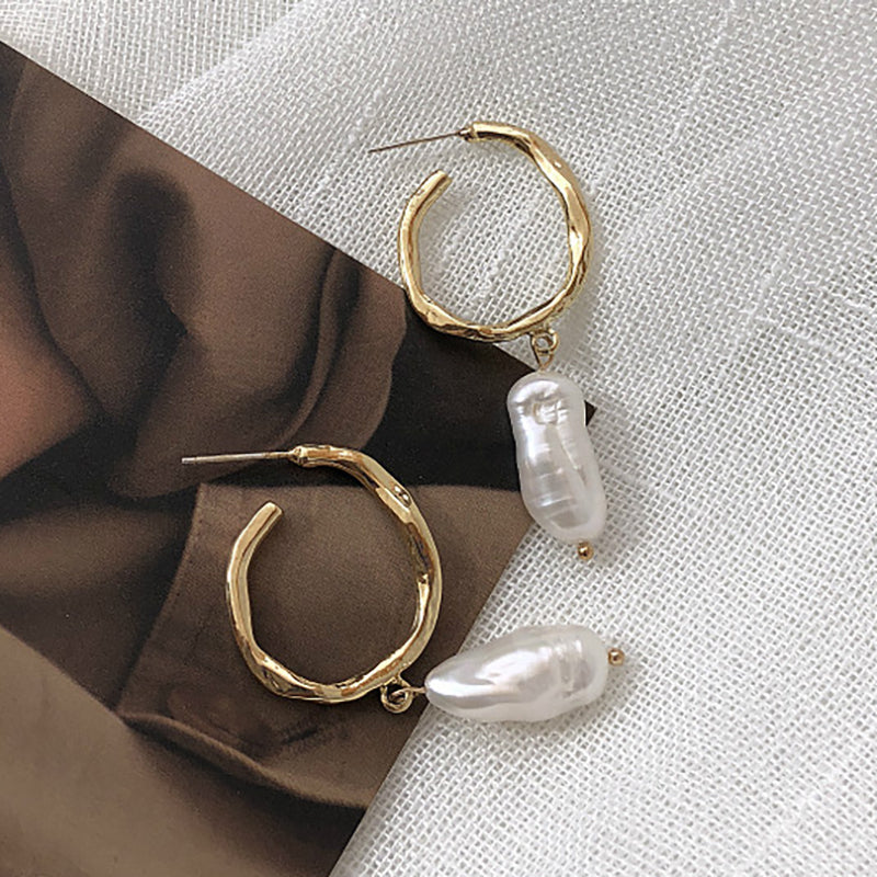 Simple pearl earrings - Kaldas Online Shopping