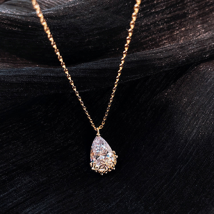 Crystal Water Drop Necklace - Kaldas Online Shopping