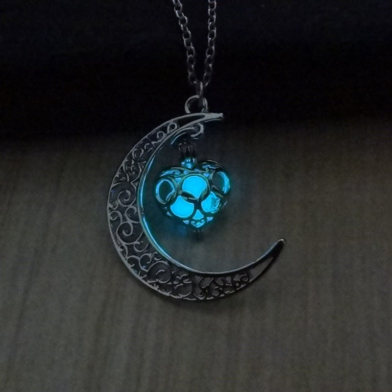 Glowing Pendant Necklaces Silver Plated Chain Necklace - Kaldas Online Shopping