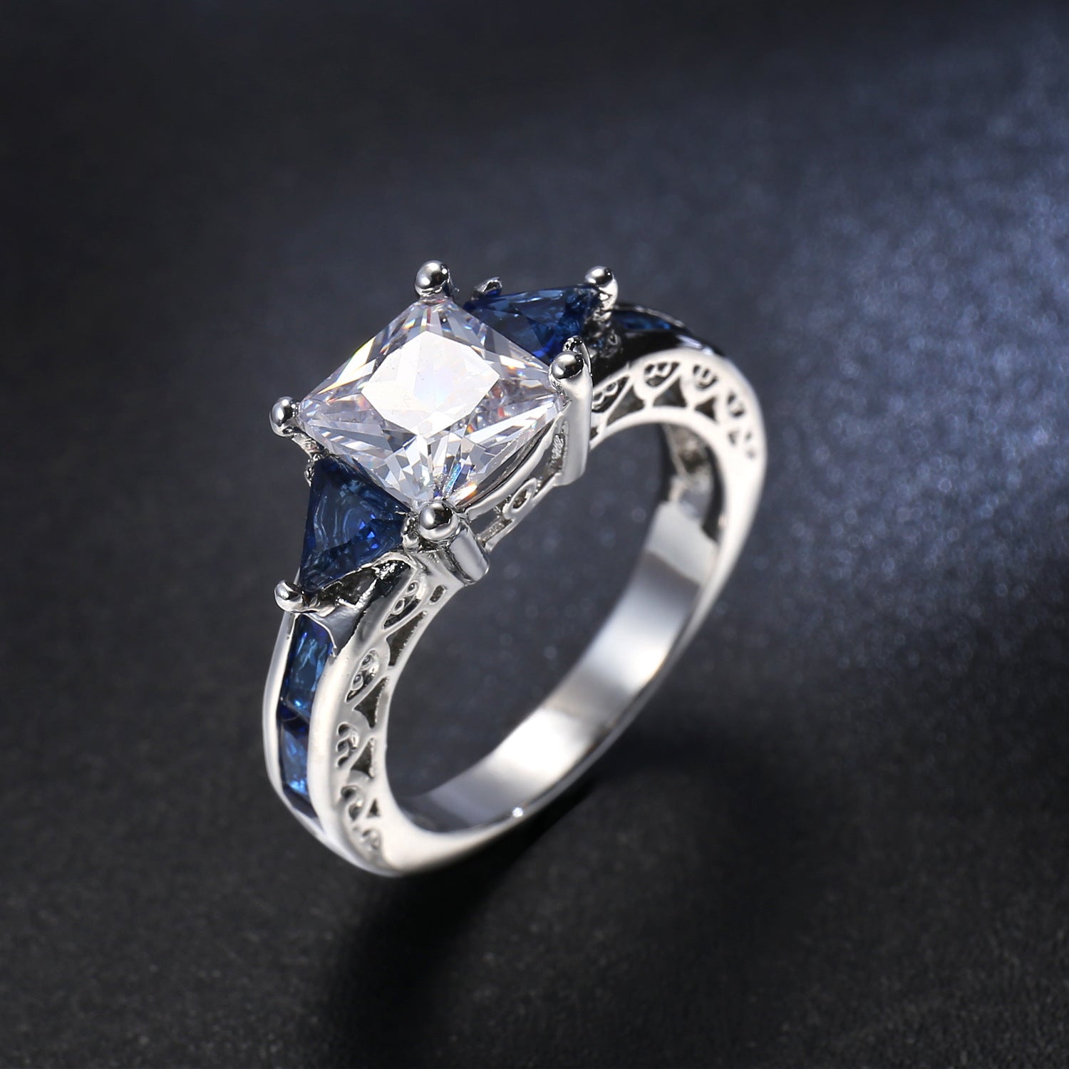 Women's Zircon Ring - Kaldas Online Shopping