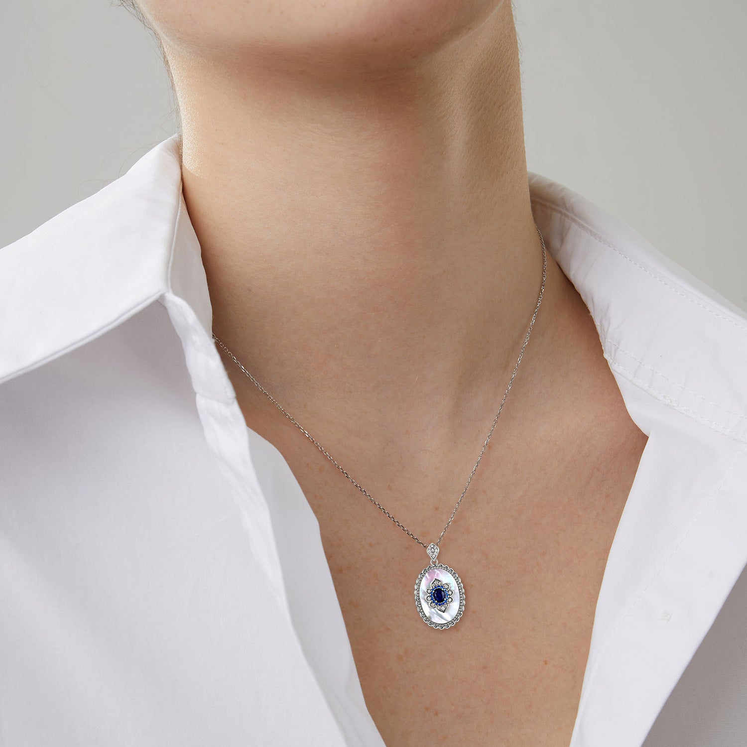 Silver Pendants Chain Necklace - Kaldas Online Shopping