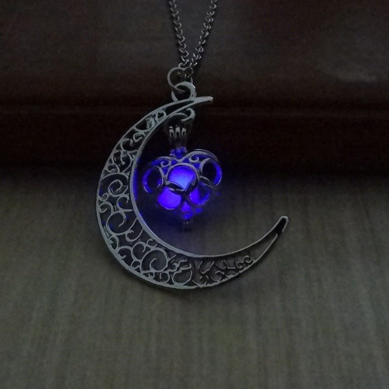 Glowing Pendant Necklaces Silver Plated Chain Necklace - Kaldas Online Shopping