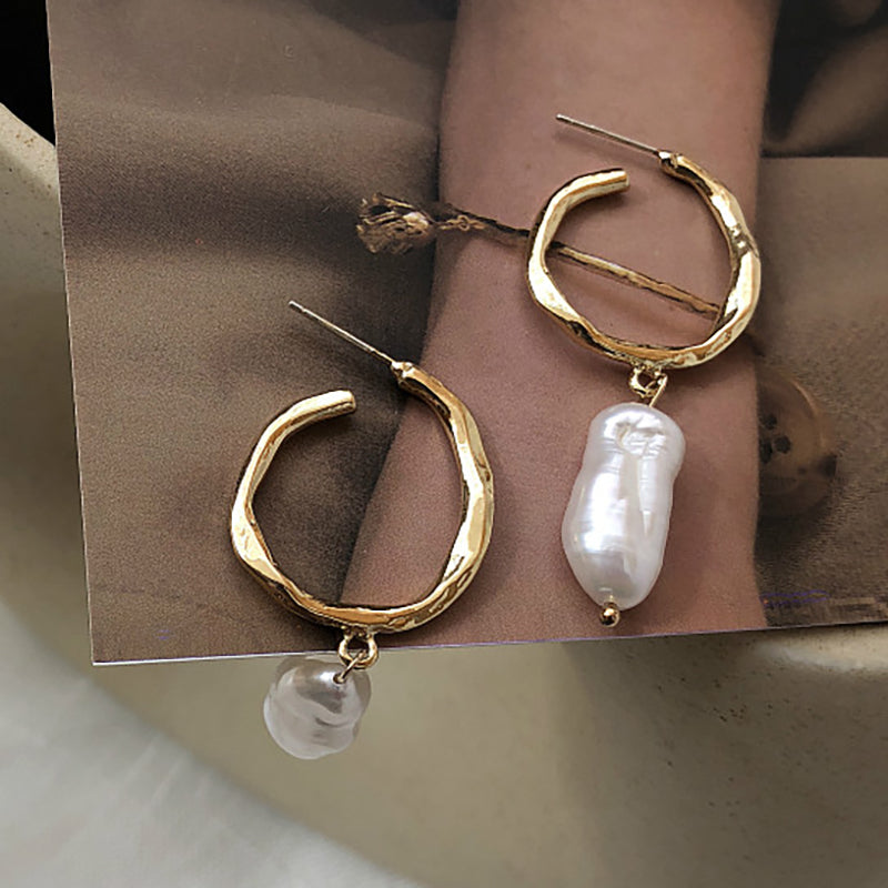 Simple pearl earrings - Kaldas Online Shopping