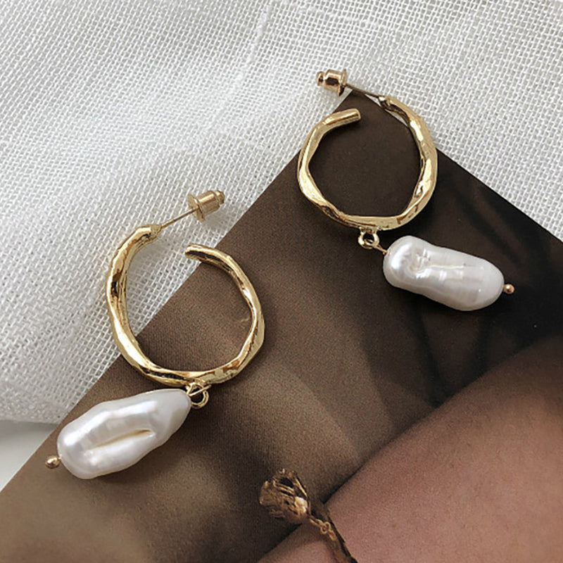 Simple pearl earrings - Kaldas Online Shopping