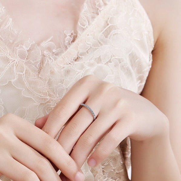 S925 Sterling Silver Ring 16 Points Moissanite Ring - Kaldas Online Shopping