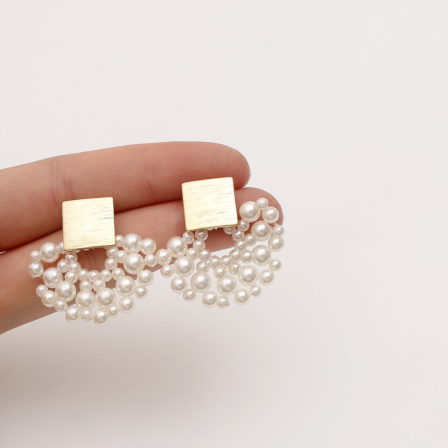 Handmade Pearl Earrings - Kaldas Online Shopping