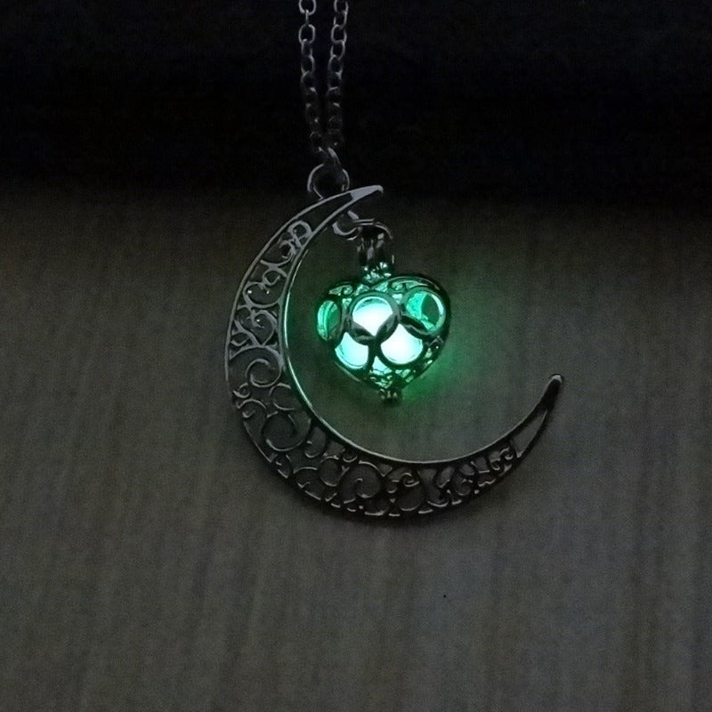 Glowing Pendant Necklaces Silver Plated Chain Necklace - Kaldas Online Shopping