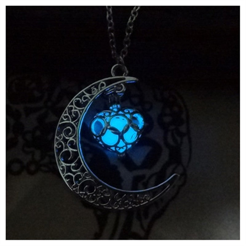 Glowing Pendant Necklaces Silver Plated Chain Necklace - Kaldas Online Shopping