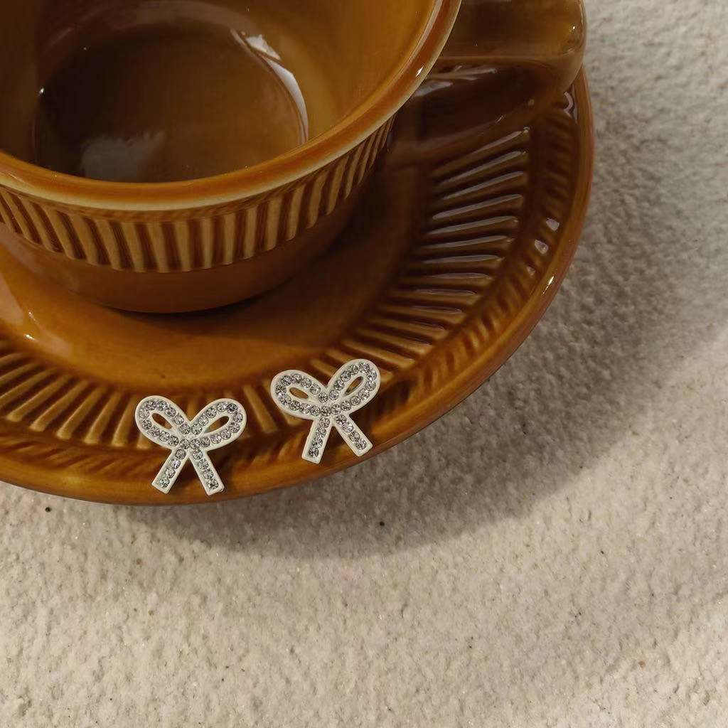 Small Exquisite Earrings