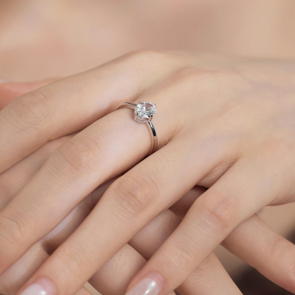 S925 Silver Oval Single Diamond Ring - Kaldas Online Shopping