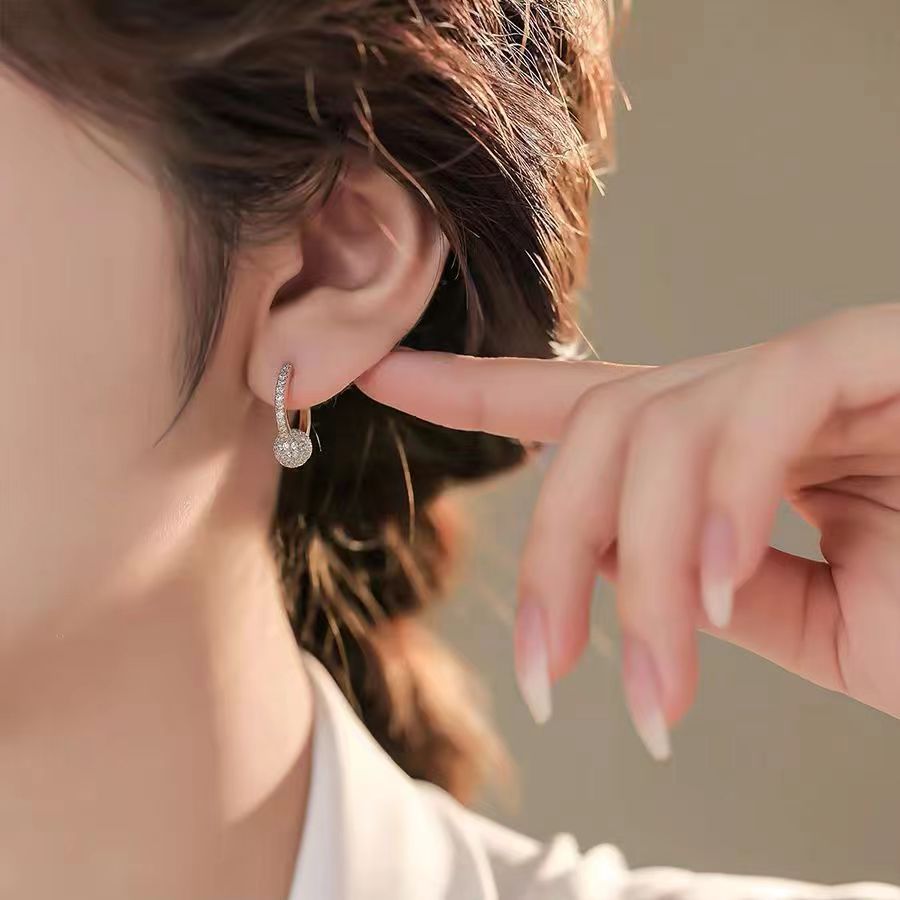 Copper Round Shape Earrings - Kaldas Online Shopping
