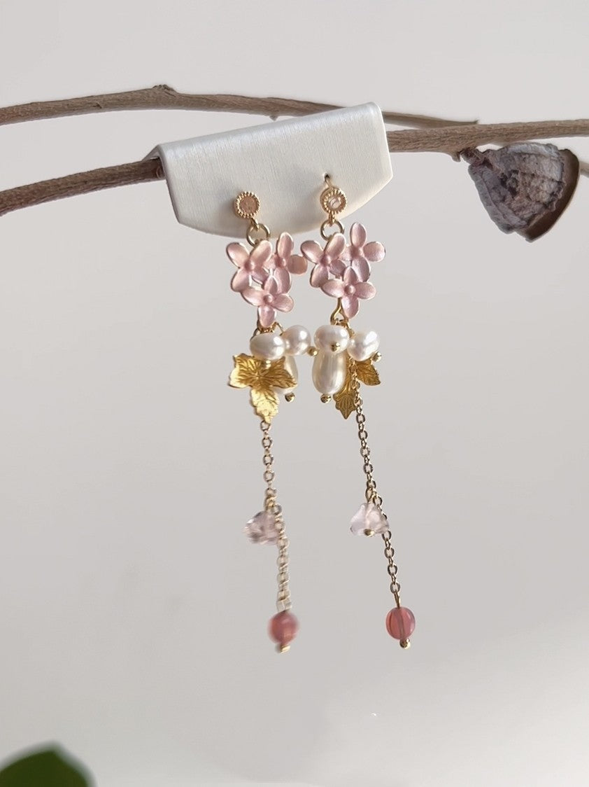 Elegant Design Earrings - Kaldas Online Shopping