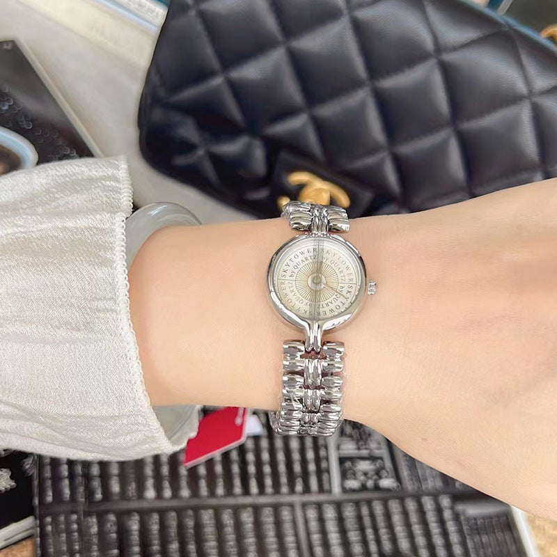 Mid-Ancient Style Women's Watch