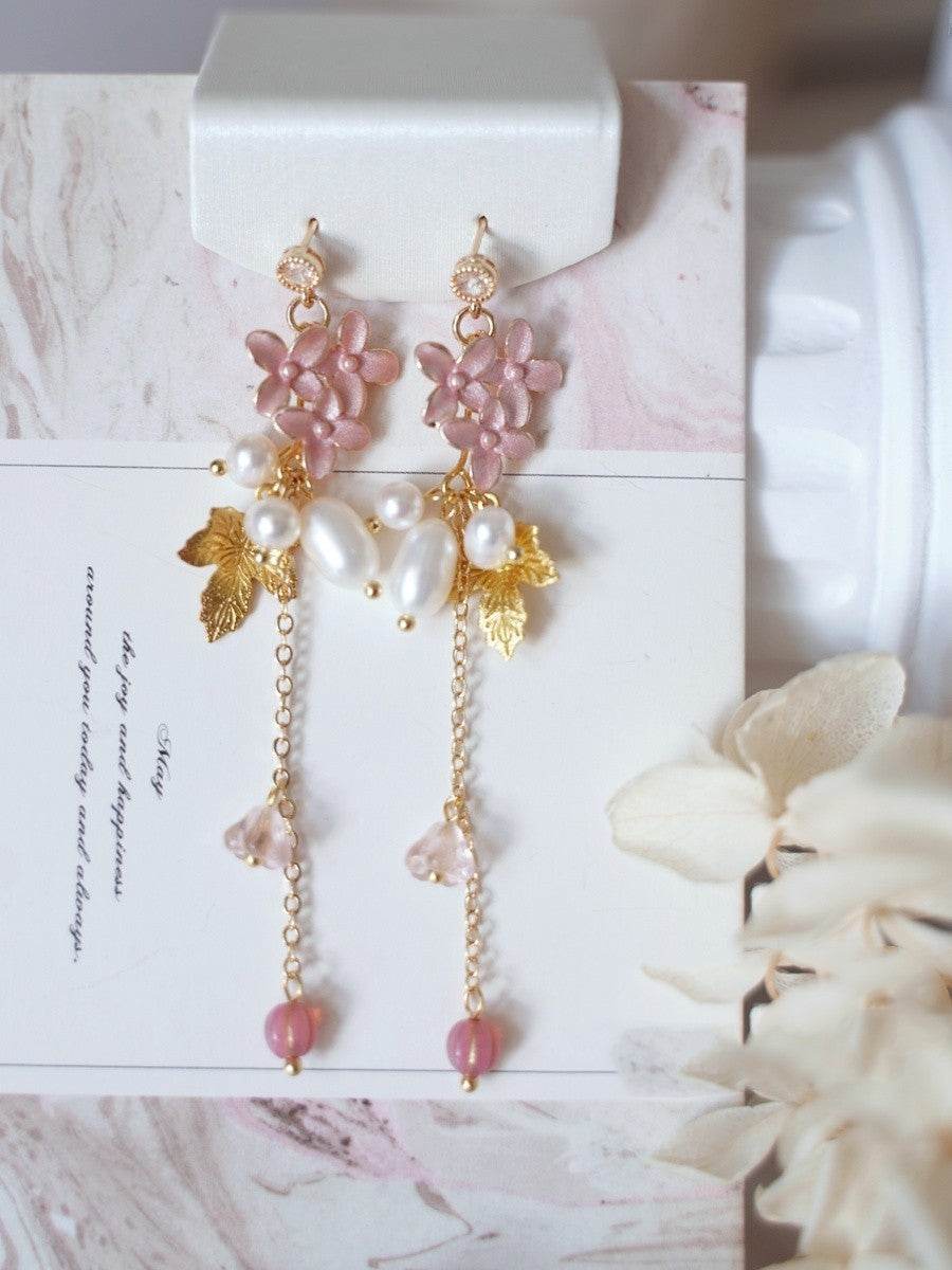 Elegant Design Earrings - Kaldas Online Shopping
