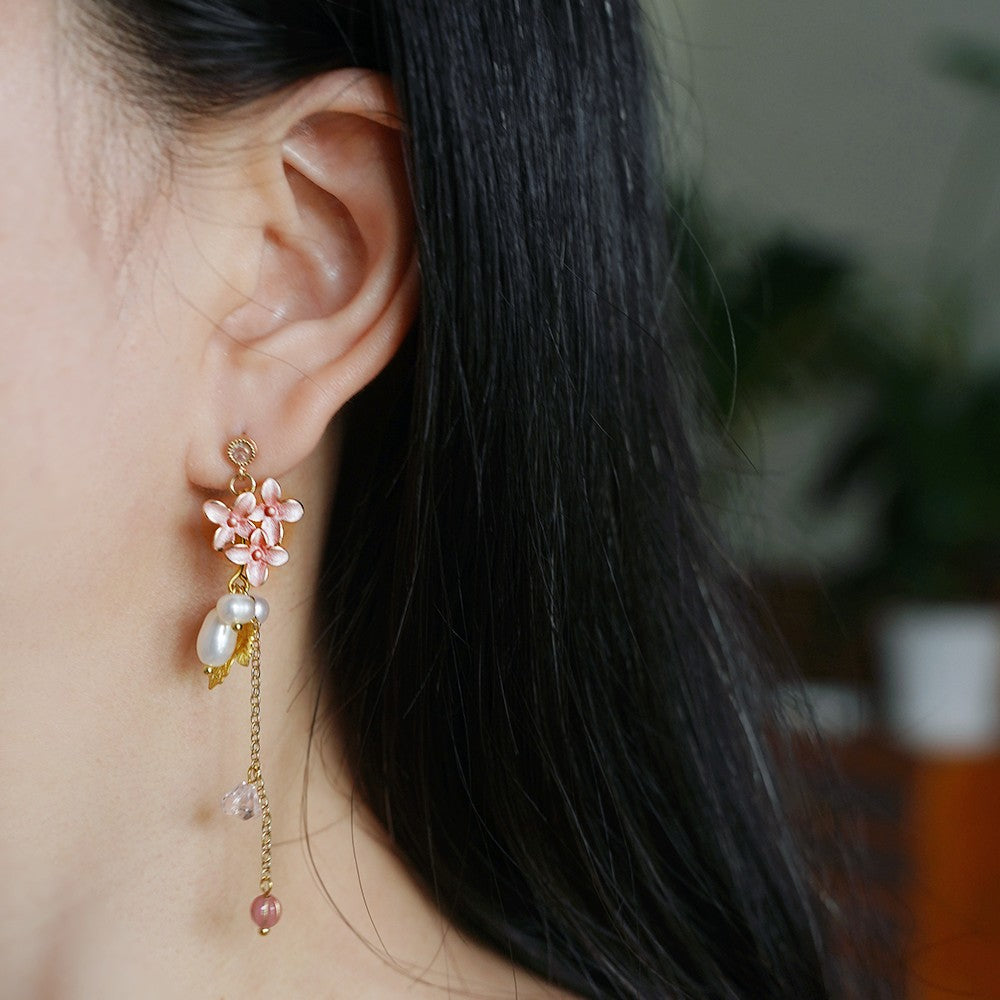 Elegant Design Earrings - Kaldas Online Shopping