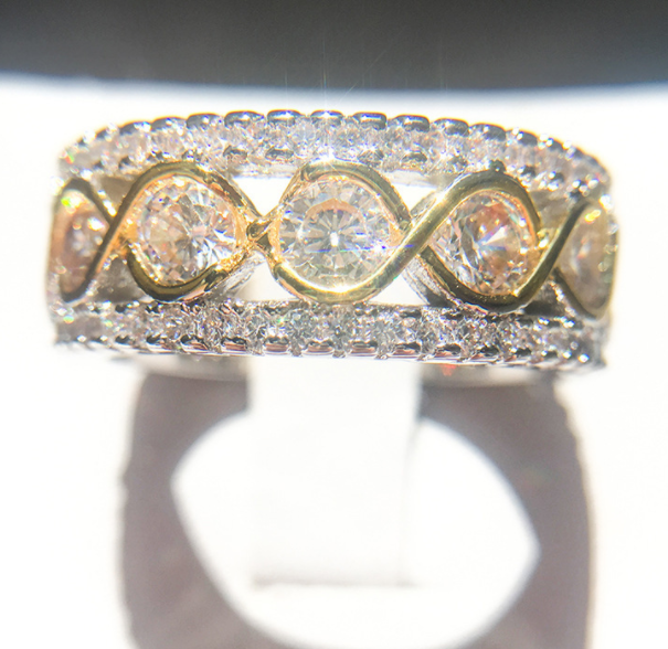 Elegant Female Zircon Stone Ring - Kaldas Online Shopping