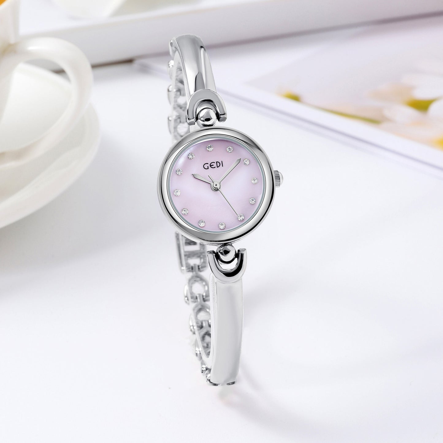 Exquisite Round Dial Bangle Quartz Watch - Kaldas Online Shopping