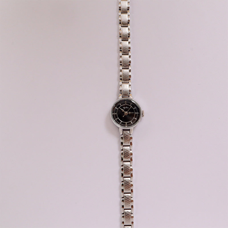 Retro Thin Chain Exquisite Quartz Watch